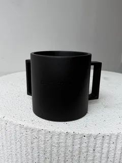 נטלה בטון | שחור